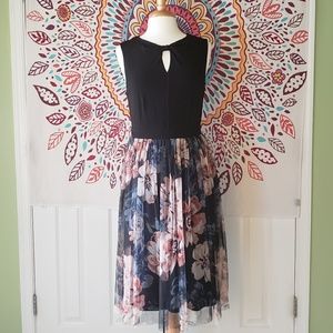 Floral Midi Dress / Candalite